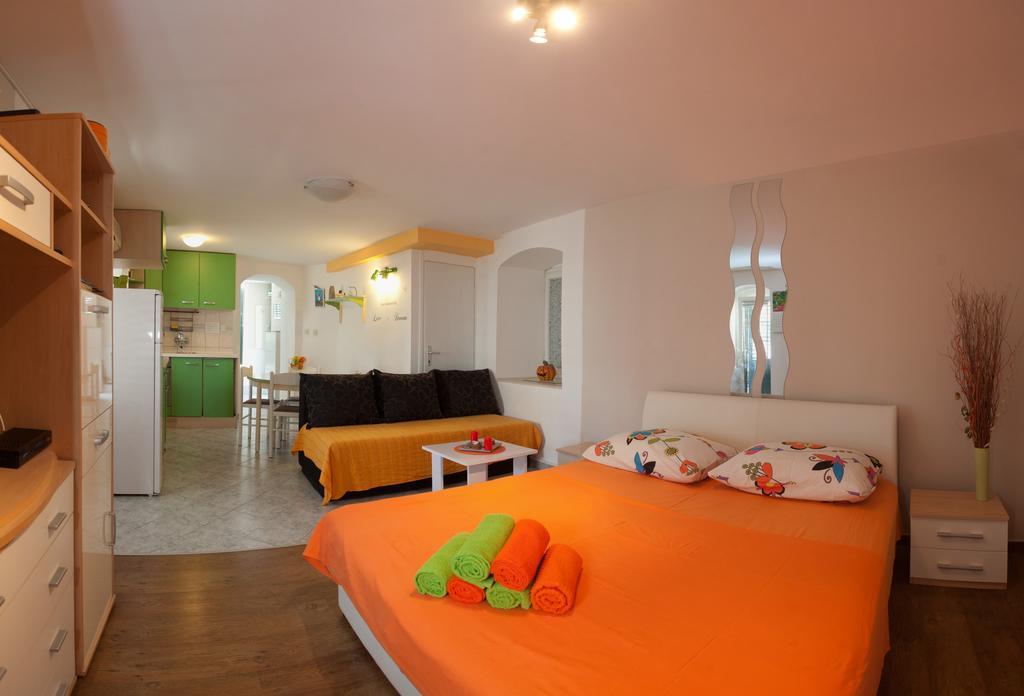 Paradise Apartment With Big Sunny Terrace In The Old Town, Few Meters From The Sea & Riva Promenade Split Rum bild