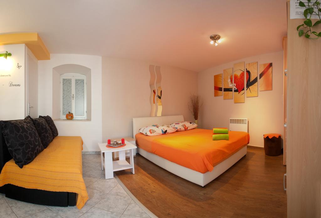 Paradise Apartment With Big Sunny Terrace In The Old Town, Few Meters From The Sea & Riva Promenade Split Rum bild