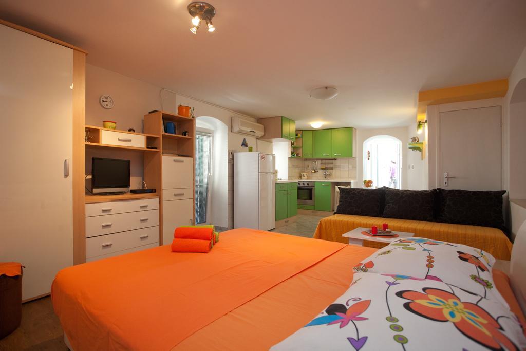 Paradise Apartment With Big Sunny Terrace In The Old Town, Few Meters From The Sea & Riva Promenade Split Rum bild