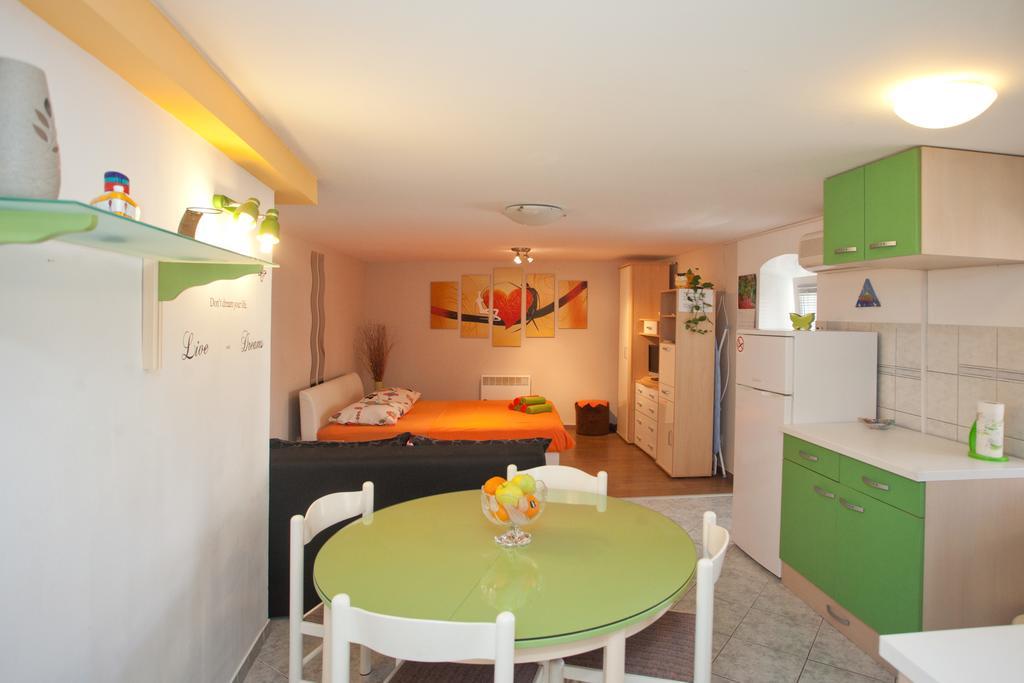 Paradise Apartment With Big Sunny Terrace In The Old Town, Few Meters From The Sea & Riva Promenade Split Rum bild